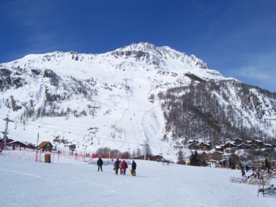 Face de Bellevard, Val d'Isere, France. March 2007.