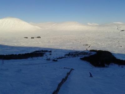 Low Level skiing on the Access Chair red run. Jan 2015.