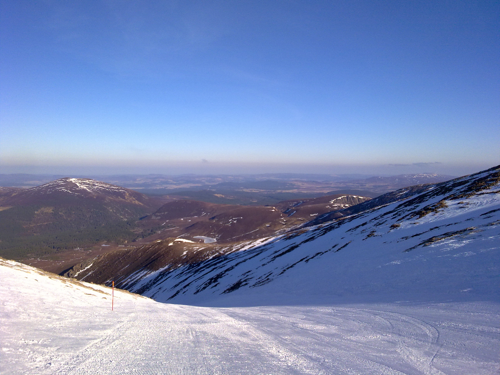 Entering Corrie na Ciste, Feb 2013.